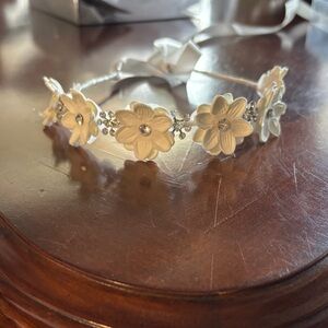 Elegant White Floral Headband